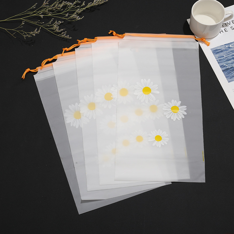 Bolsas con cordón al por mayor, transparentes, esmeriladas, de plástico, para almacenamiento de ropa y zapatos, en stock, bolsas de embalaje impermeables