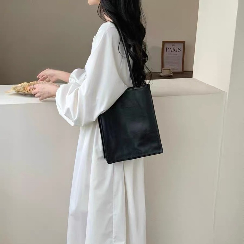 极简小众设计Row羊皮托特包休闲通勤细肩带单肩包大容量购物袋女|undefined
