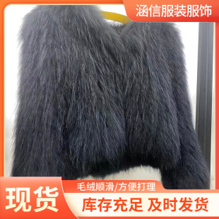 ��ɫ���Ӿ����·��p�澎����ë����ëƤ������Ů�ﶬ��������
