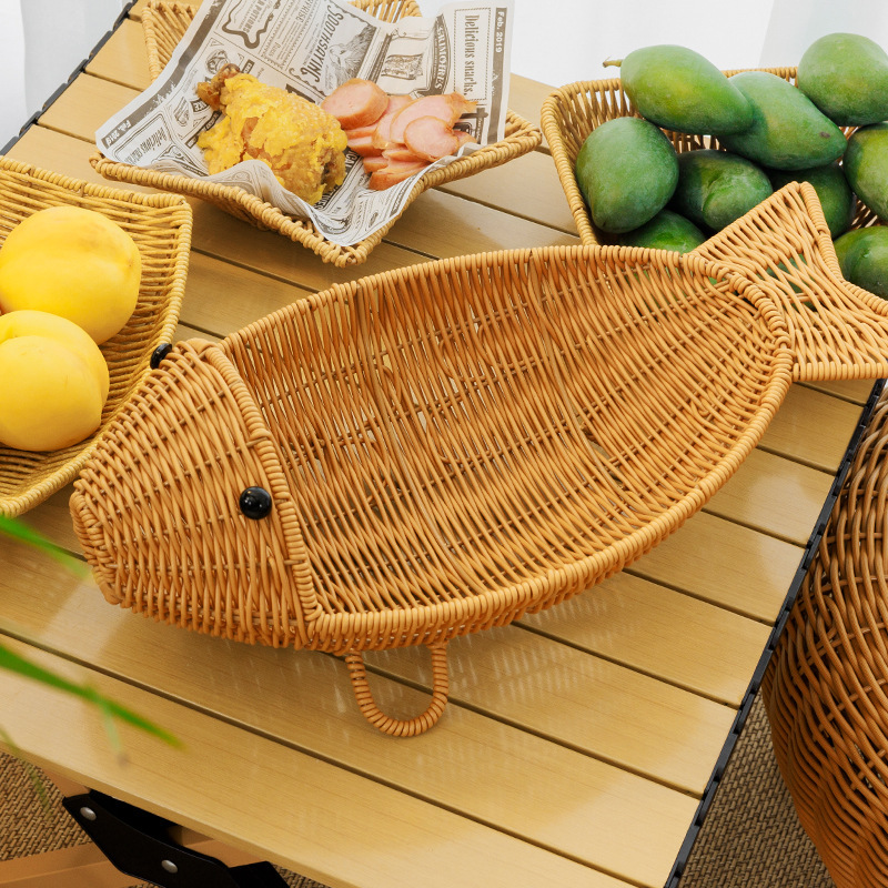 Big Fish Fruit Basket Hand-woven Creative Basket Rattan Basket Portable Hotel Special Food Basket Dessert Candy Ornaments