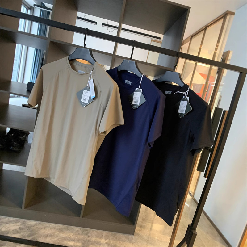 Indoor Style Unmarked Laser Perforated Four-Way Stretch! Men's Stereo Cut Breathable Outdoor Quick-Drying Short-Sleeved T-Shirt