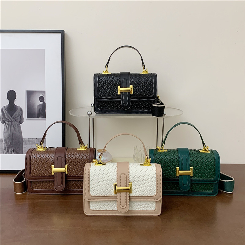 Small Handbag for Women, 2026 Spring/Summer Trendy New Fashion Shoulder Bag, Color-Blocking Trendy Crossbody Small Square Bag