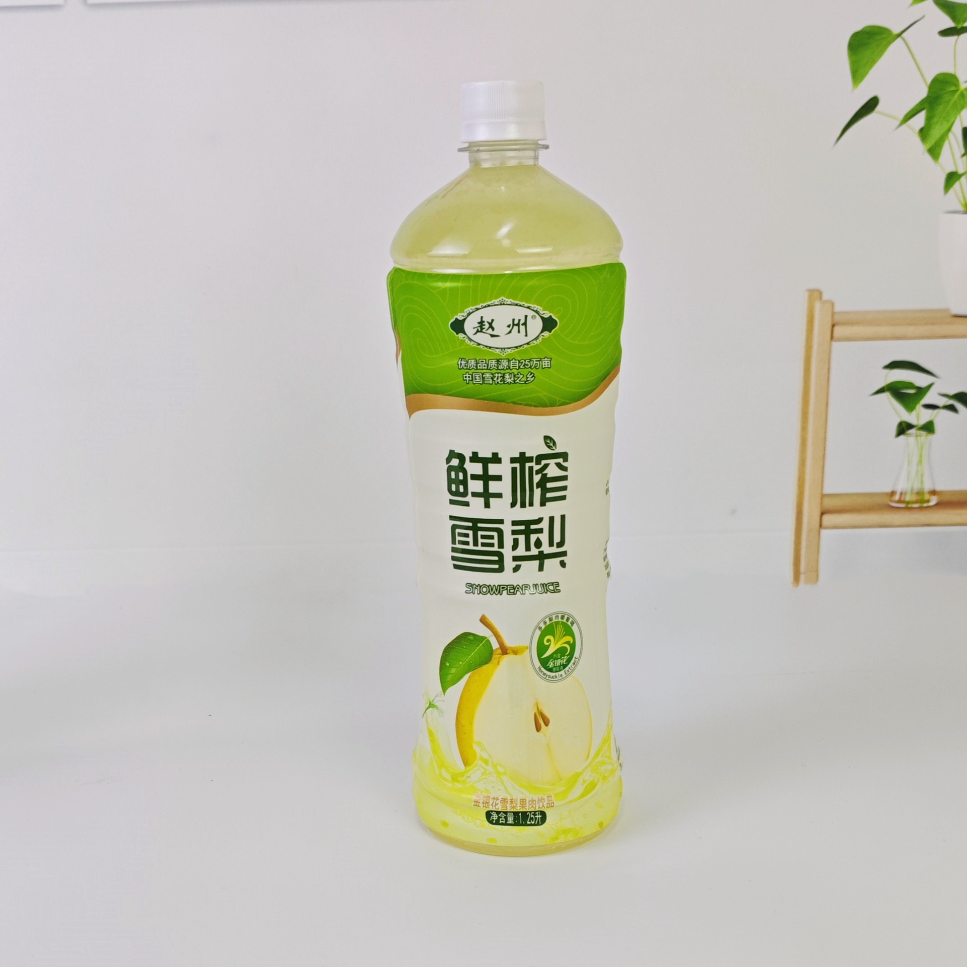 Honeysuckle and pear juice large bottle 1.25l (1 bottle)