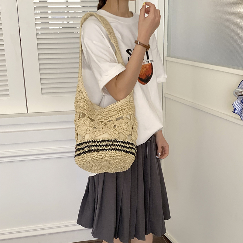 Handmade Rattan Woven Shoulder Bag With Leather Trim Eco Friendly_voghion.com