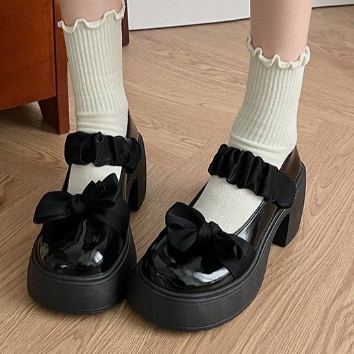 영국 스타일 메리 제인 작은 가죽 신발 여성 봄 여름 새로운 플랫폼 두꺼운 뒤꿈치 단일 신발 달콤한 활 로퍼 도매