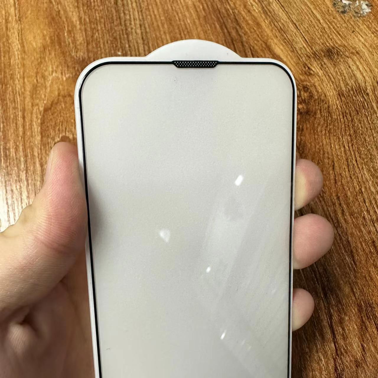 IPhone15Pro película de cerámica microcristalina pantalla de seda HD pantalla de polvo integrada Apple 15 teléfono móvil película protectora no rota