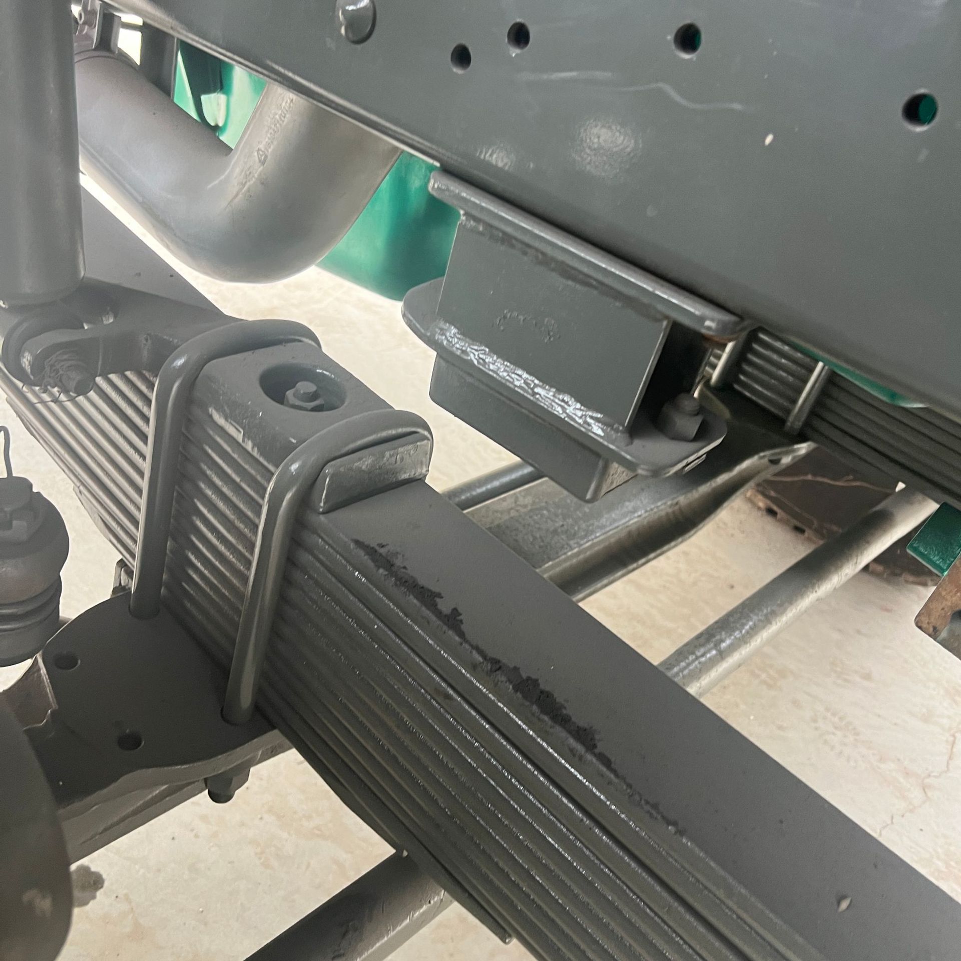 Supply of Overseas Howo Eight-Wheel Dump Trucks, Truck Transport Vehicles, Tractors, Semi-Trailers, Rear-Dump Self-Unloading Vehicles
