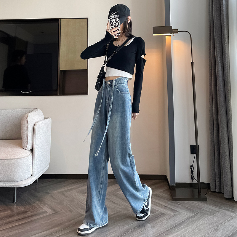 Retro design jeans