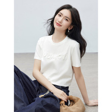 ��ĸ��������t��Ů2025�ļ��¿��ϵ�A�I�����w������