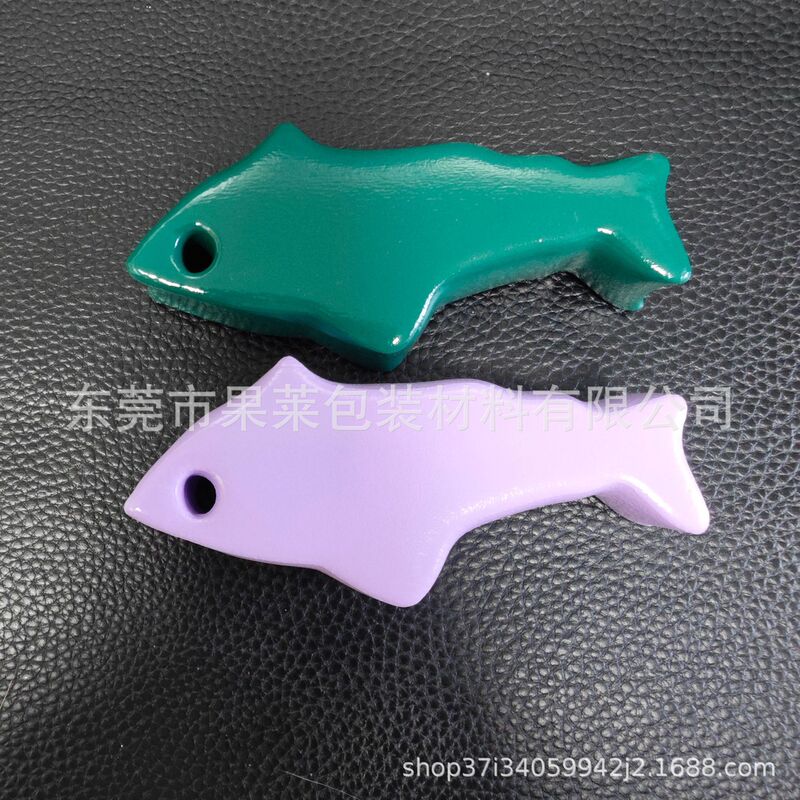 Foam floating keychain, closed-cell foam, impregnated with adhesive, sponge float, painted float, fishing sponge float, floating sponge Foam floating keychain, closed-cell foam, impregnated with adhesive, sponge float, painted float, fishing sponge float, floating sponge