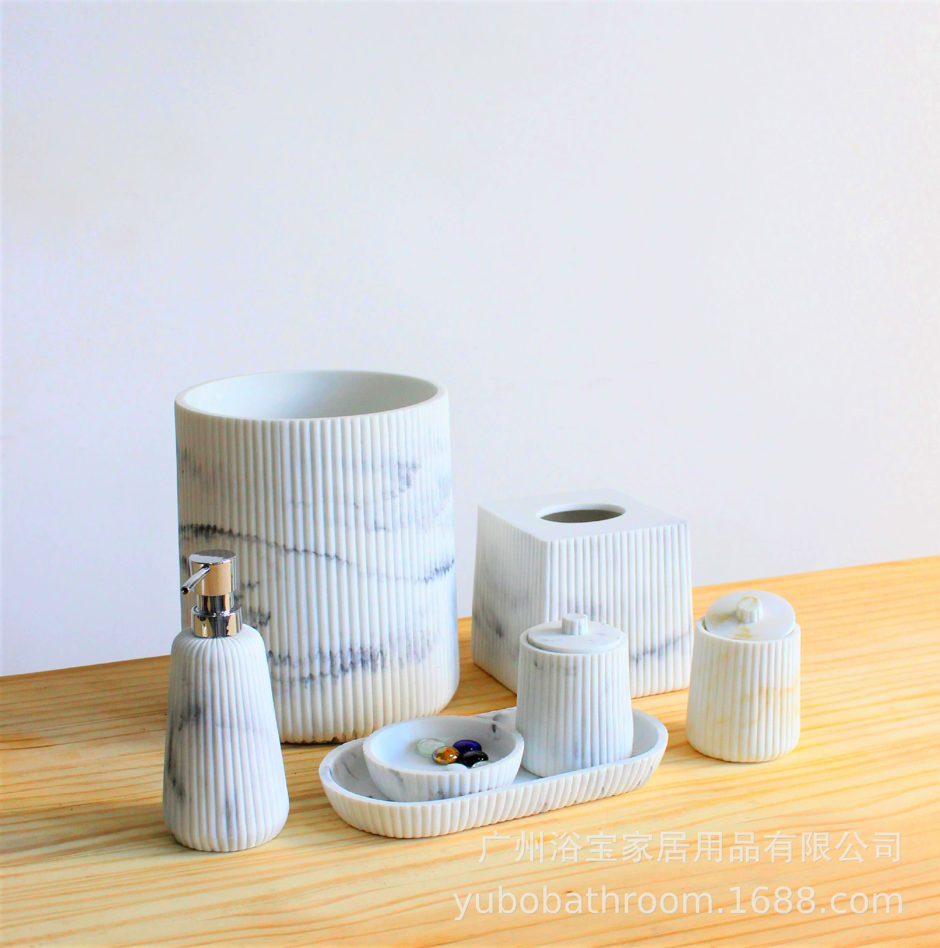 Room set for hotel, toothbrush, container, 2021 collection
