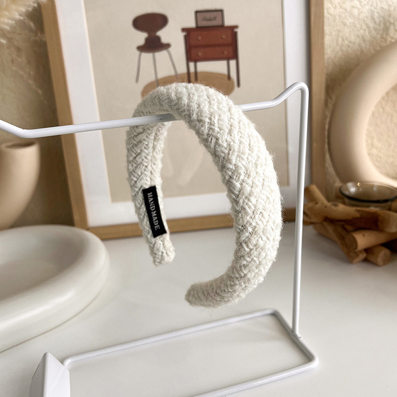 韓国の秋冬の編み物の高い頭の頂の広い辺のカチューシャの女性の外出の百合の髪の気質の毛のカチューシャの頭の飾り