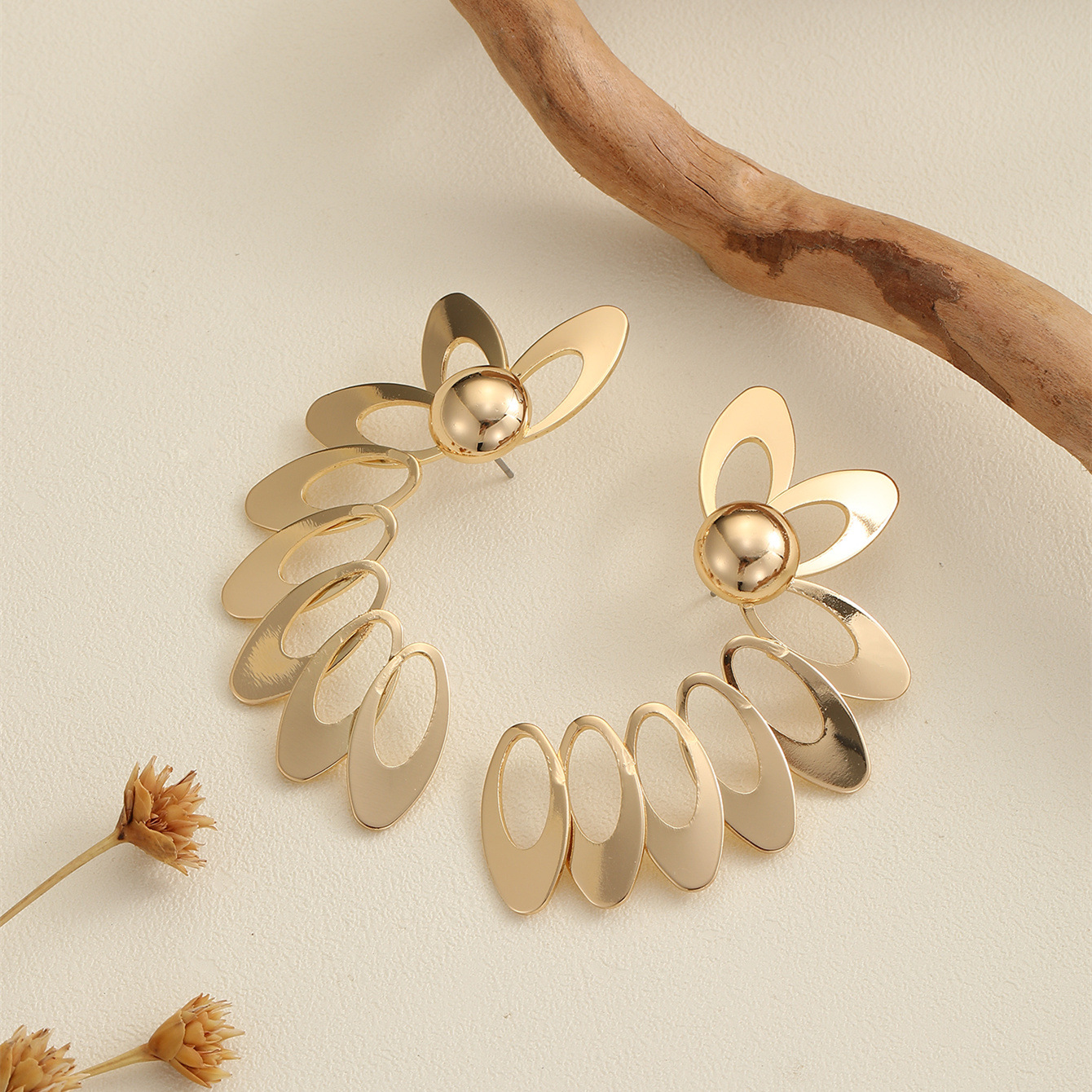 1 Pair Quantity 1 Pair Vintage Style Wings Plating Alloy Ear Studs