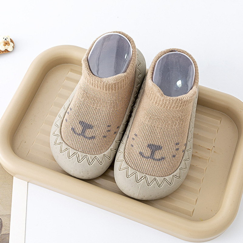 Zapatos y calcetines para bebés, zapatos de interior para primavera y otoño para niños y niñas, calcetines y zapatos para bebés con suela suave antideslizante, zapatos transpirables para niños pequeños.