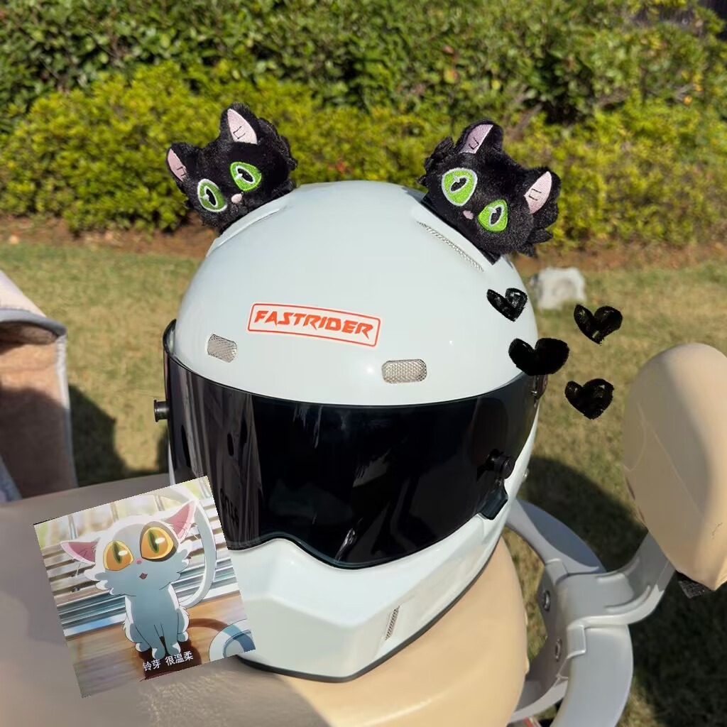 Suzume's Locking-Up Cat Motorcycle Helmet Decoration