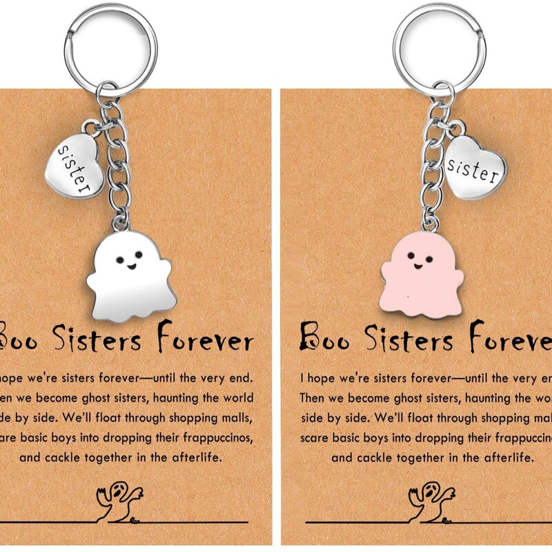 Halloween Black and White Ghost Keychain, Charming Simple Heart-Shaped Gift Ornament, Pendant with Laser Engraving Keychain Halloween Black and White Ghost Keychain, Charming Simple Heart-Shaped Gift Ornament, Pendant with Laser Engraving Keychain