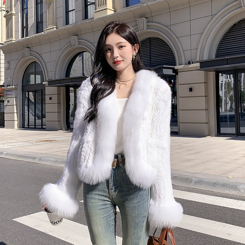 Rabbit Fur Coat for Women, New Autumn and Winter Style, Warm Short Style, Chanel-Inspired Fox Fur Princess Style, Korean Version Fur Coat