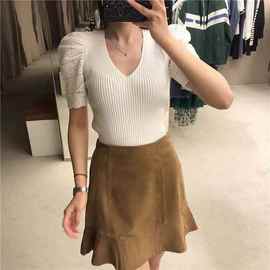 法式优雅M  2021年v透视镂空泡泡袖纯色V领修身针织上衣女装