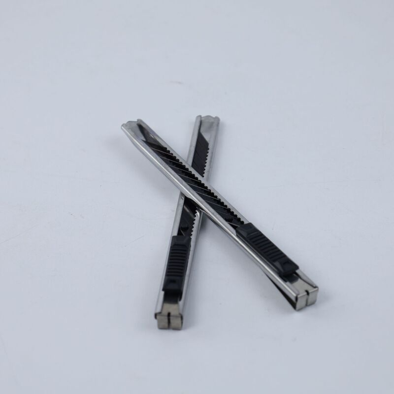 Art knife wholesale small size metal high carbon steel wallpaper knife knife paper knife paper knife express knife office supplies 9mm knife