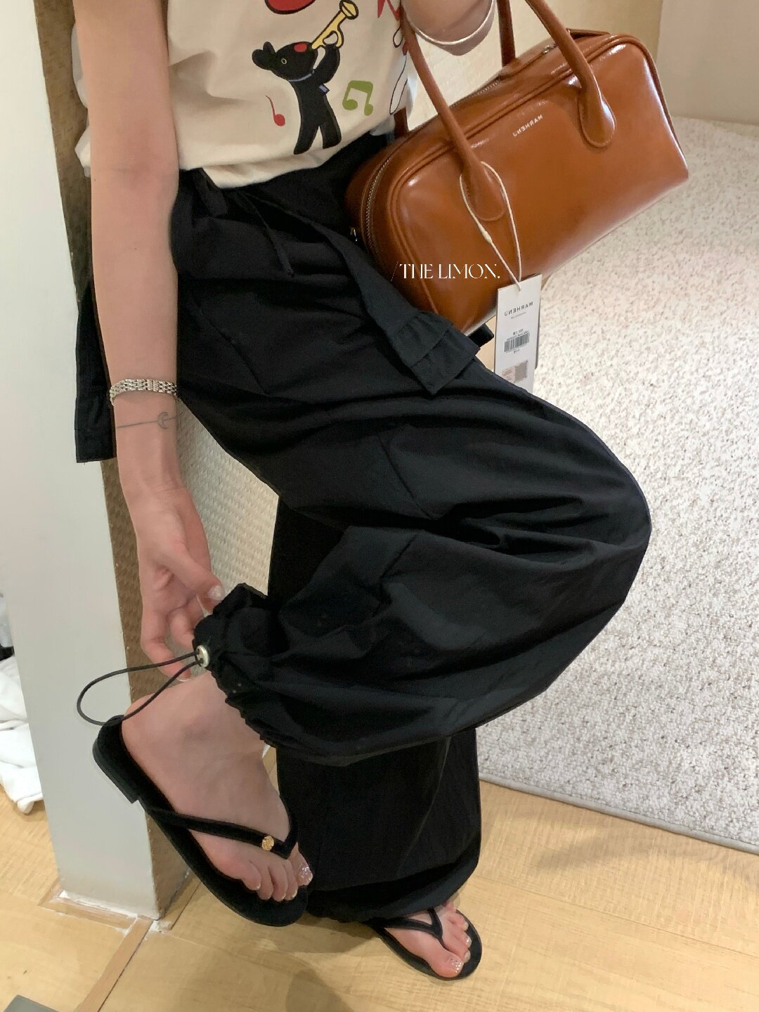 Quần culottes nữ ống rộng cạp cao, phối viền ren xếp tầng, dáng suông rộng, thanh lịch và thoải mái — màu đen, Xanh da trờicolor, màu trắng, Đá vôi chi tiết 18