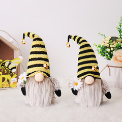 Branding Cross-border New Product Honeycomb Knitted Striped Faceless Doll Figure Ornament Flower Holding Nordic Doll Wholesale