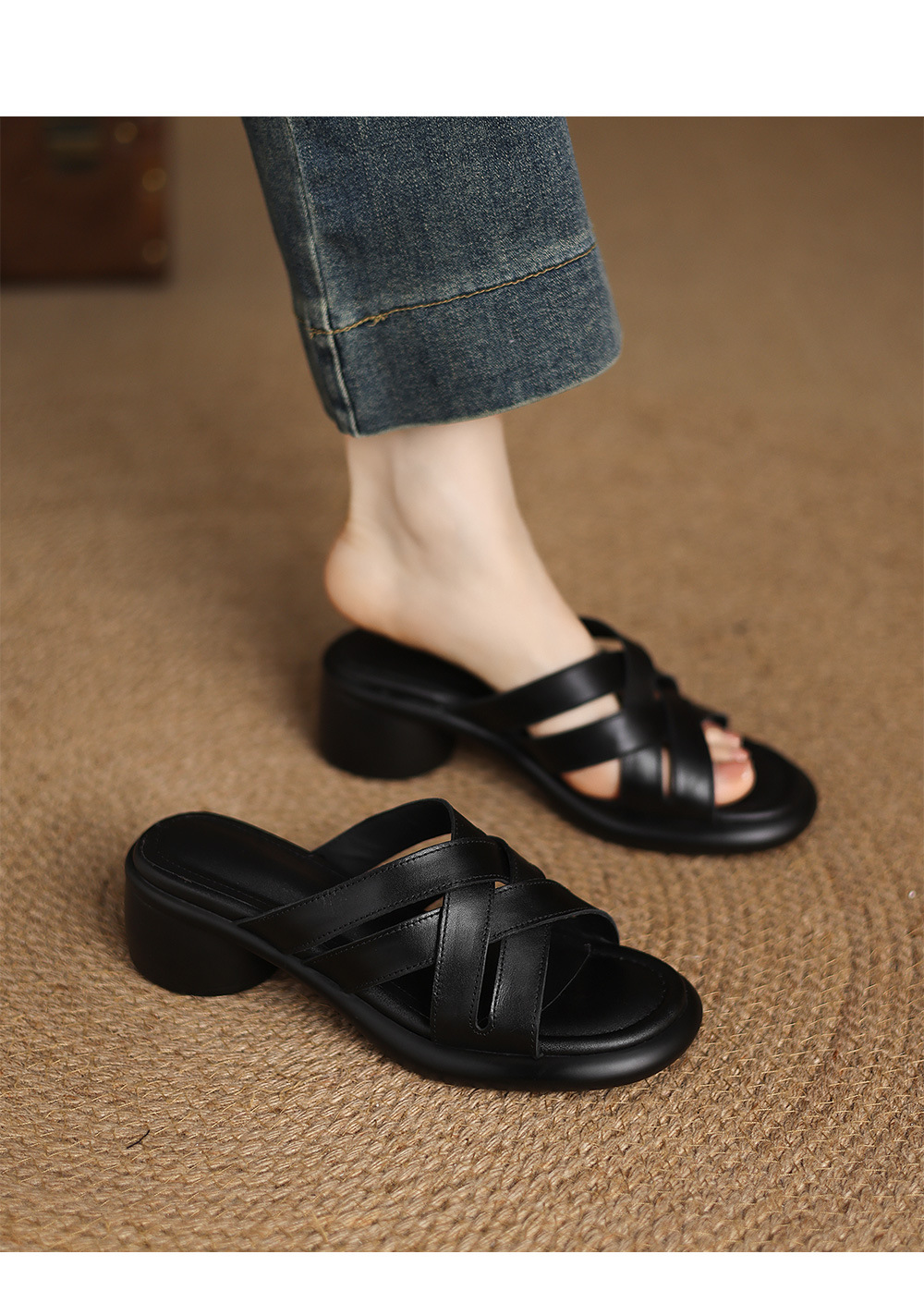 Sandal cao gót nữ mũi tròn hở ngón, da bò gót vuông 9 cm — đen chi tiết 8