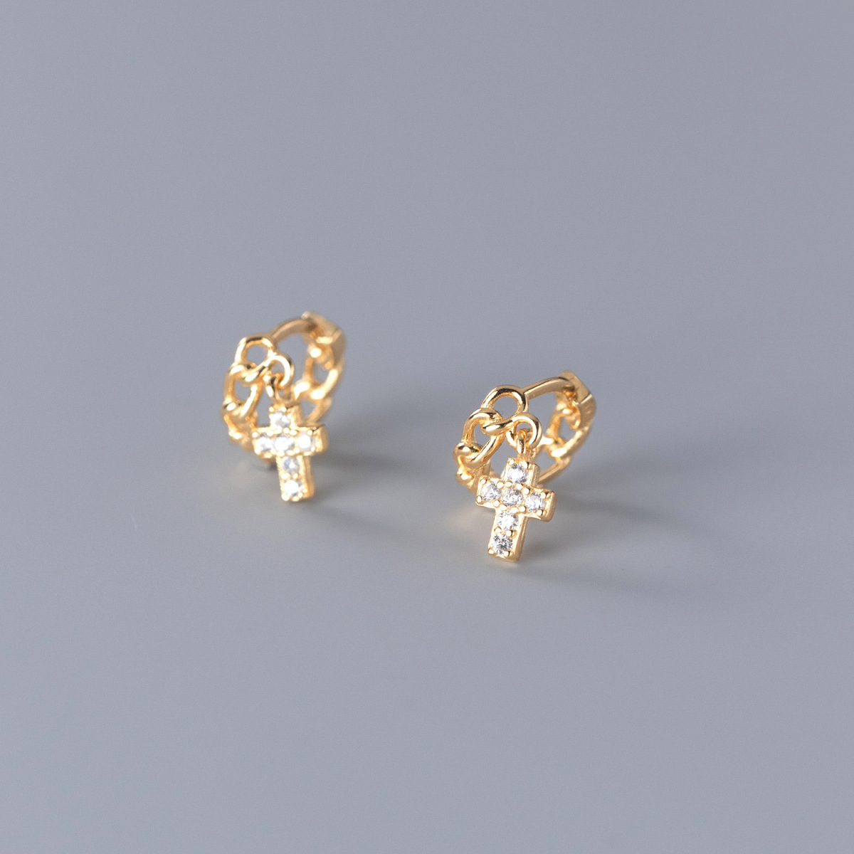 Eloch s925 plata de diamante colgante de cadena de crucifijo pendientes personales simples pendientes de moda mujer M01276