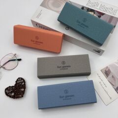 新しいメーカーのメガネケース光学耐圧学生近視サングラスケースサングラスファッションレザー大型ハイエンドボックス
