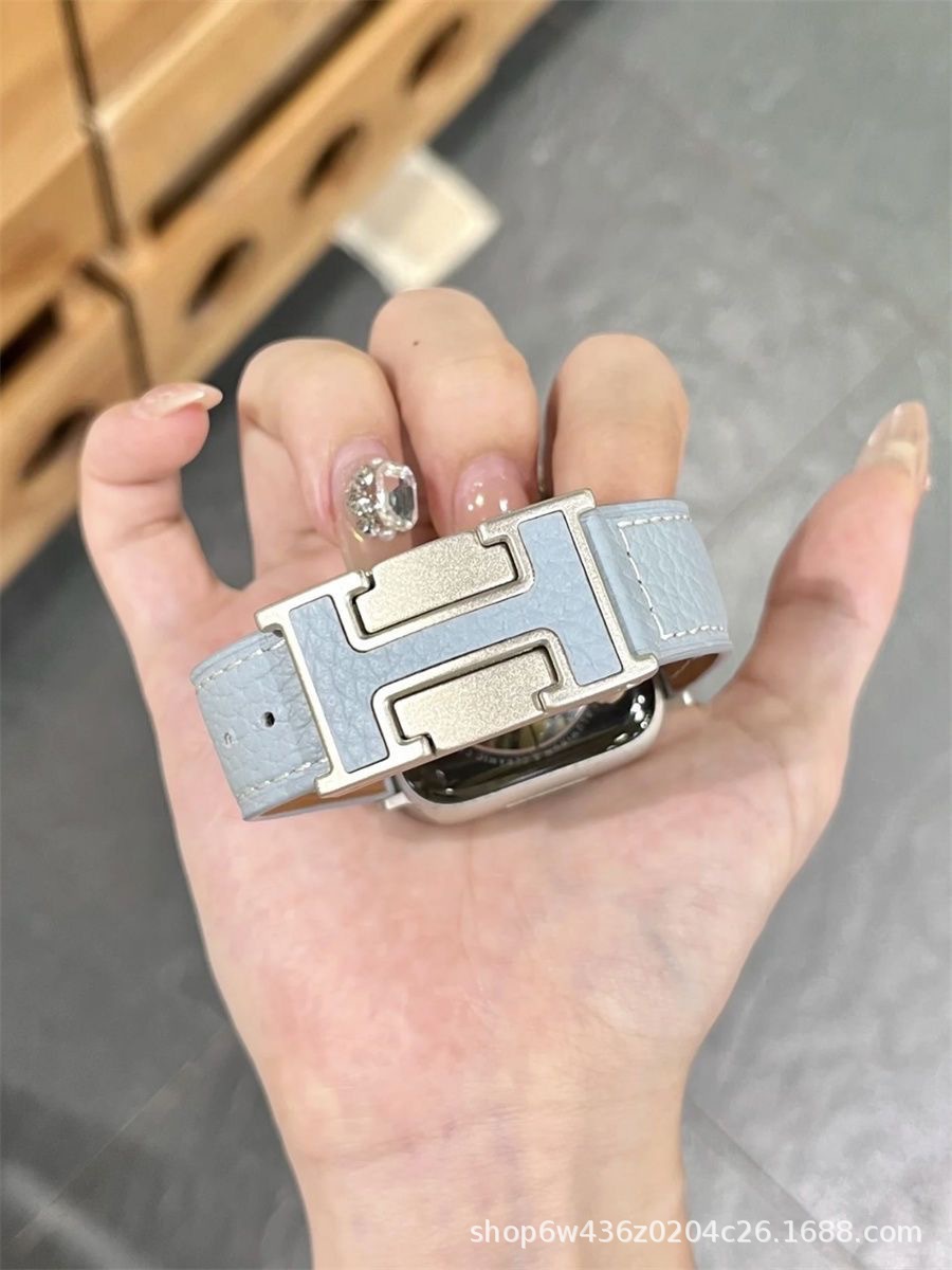 Cross-border Instagram compatible Apple Watch, Apple IWATC, litchi texture silicone leather strap S9 Comfort Ultra Item Picture