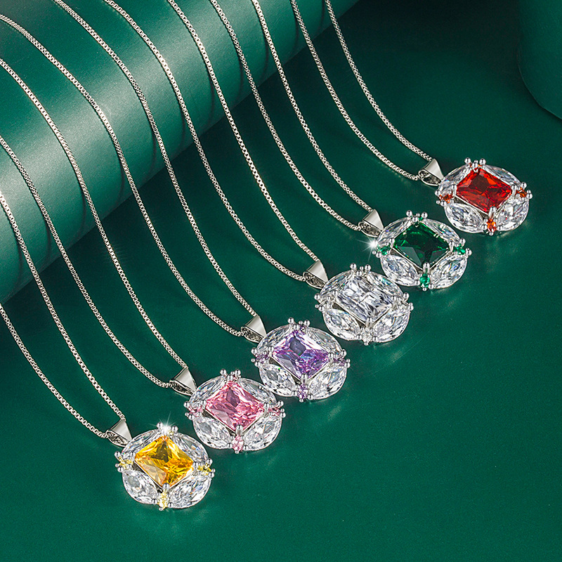 Fashion Geometric Copper Plating Zircon Pendant Necklace 1 Piece