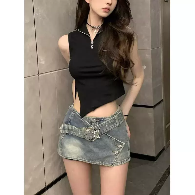 Джинсовая юбка, шорты, летние дизайнерские брюки, Slim fit, тренд сезона, акцент на бёдрах