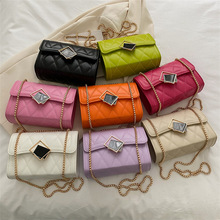 �ǹ�ɫŮ����2023�����¿�r�����e�i��朗lб��С�����С����