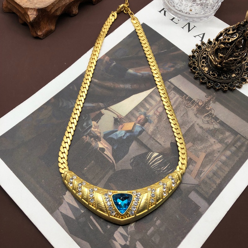 12g Weight Bracelets, Earrings, Necklace Classification Daily Occasion Alloy Material Leaf Pattern Women'S Gender Plating Design Retro Style Retro Leaf Alloy Plating Women's Bracelets Earrings Necklace 10