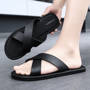2022 new summer beach shoes men's leather ultra light foreign trade plus size 46 yards slippers sandals light soft men's shoes