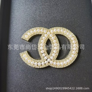 Customized Production of Zinc Alloy Diamond-Encrusted Mobile Phone Stickers, Painted Jewelry, Alloy Mobile Phone Jewelry, Metal Diamond-Encrusted Mobile Phone Holders
