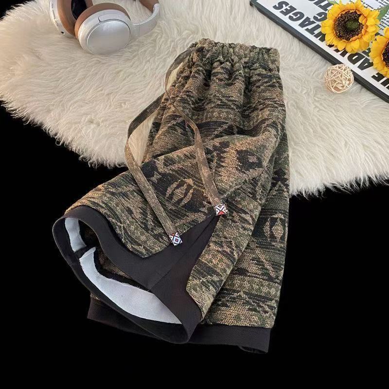 Summer Men's Stylish Loose Fitting High Waisted Casual Shorts Versatile Straight Leg Five Point Pants_viptrois.com