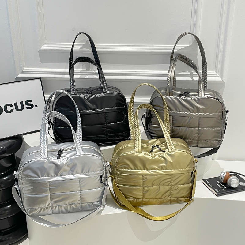 2026 New Large-Capacity Waterproof down Cotton Jacket Handbag Women's Travel Bag Carry-On Luggage Bag Crossbody