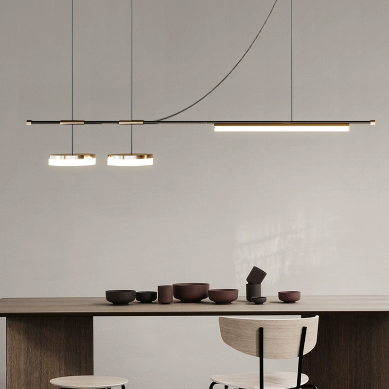 Diseñador minimalista italiano lámpara de comedor nórdica minimalista bar sala de estudio hotel de recepción larga línea candelabrada