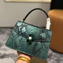 新款蛇皮女士手提包多隔层单肩包大容量潮炫彩蟒蛇皮链条包小方包