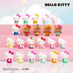 正版Hello Kitty夏日彩虹糖系列盲袋潮玩手办礼物创意摆件批发