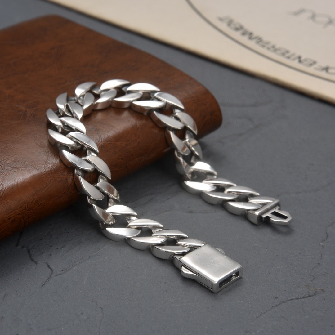 Pulseira de elo cubano masculina em aço inoxidável premium_voghion.com
