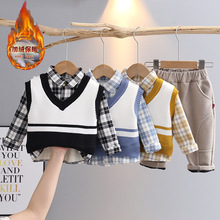 ���Qͯ�b���l�ﶬ�¿�ӽqë���R��������һ�qС�к��Ӻ��·�ͯ�b