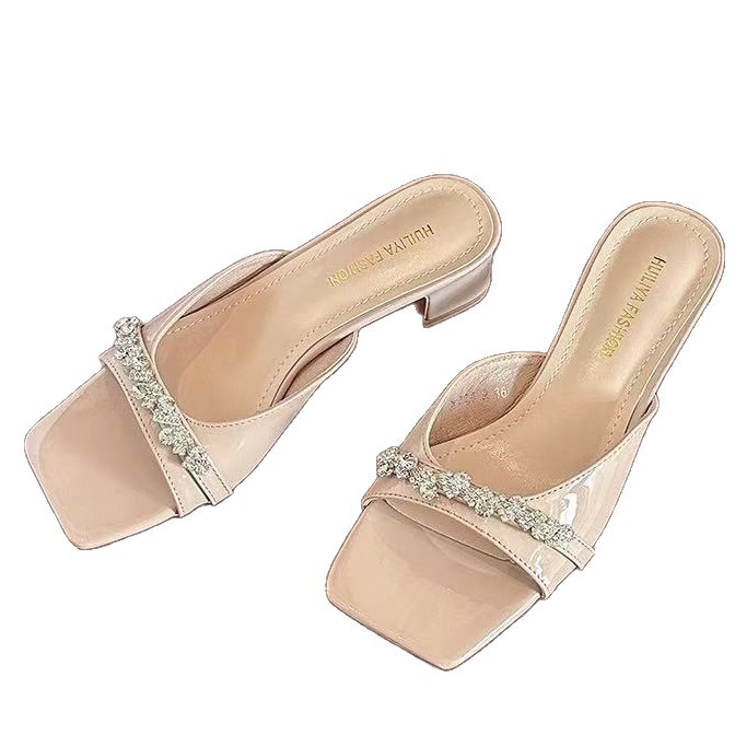 2026 verano francés desnudo sexy diamante zapatillas de punta cuadrada zapatillas de talón grueso