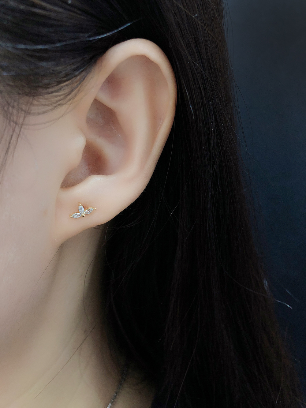 Fashion Geometric Sterling Silver Inlay Zircon Ear Studs 1 Pair