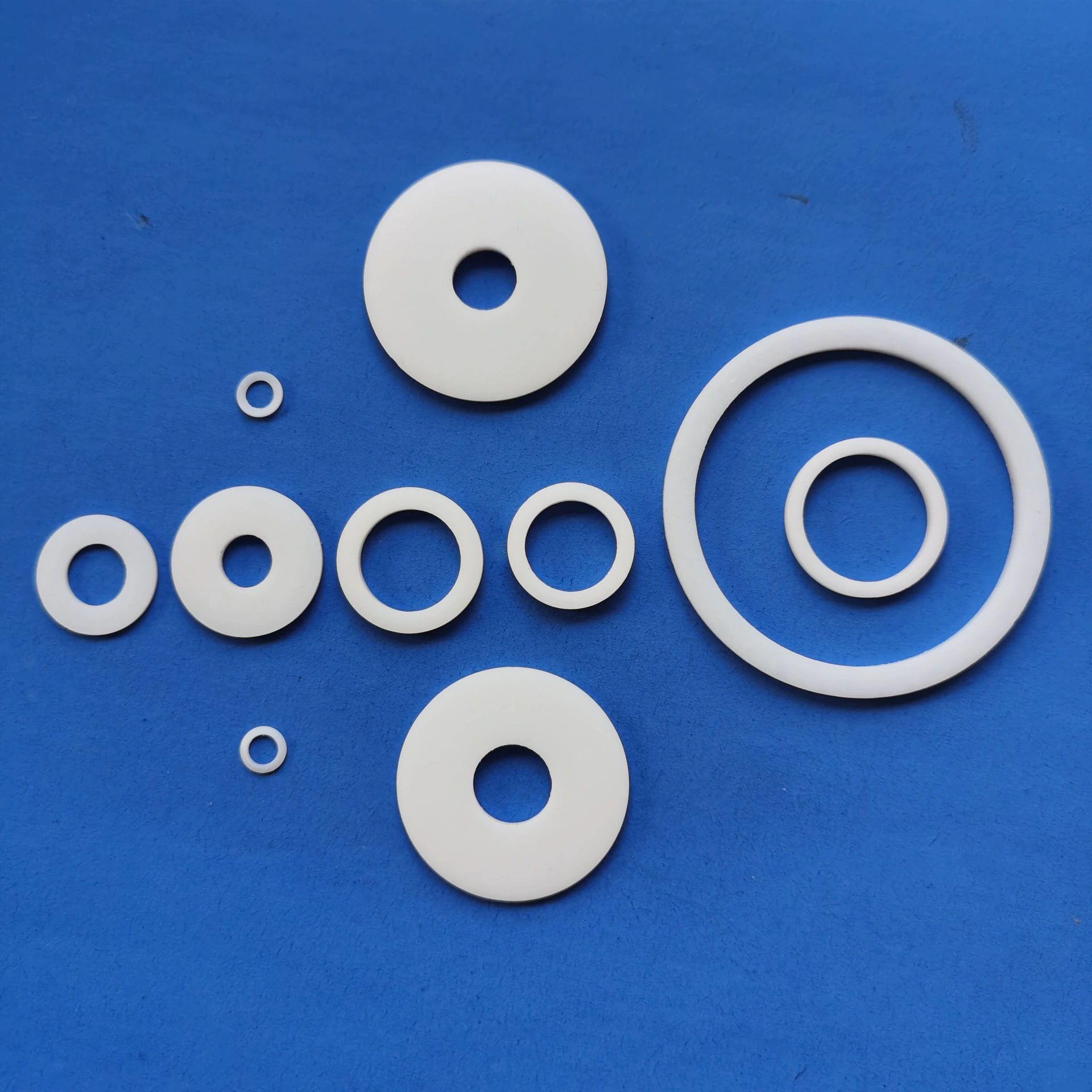 Заводская обработка изоляционной прокладки нейлоновая пластиковая прокладка ПВХ прокладка утолщенная ptfe нестандартная на заказ