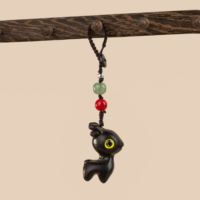 Portachiavi a forma di cervo in legno di sandalo, catena per auto intrecciata fatta a mano, ciondolo creativo per zaino, per uomini e donne, chiave di celebrità di Internet_voghion.com