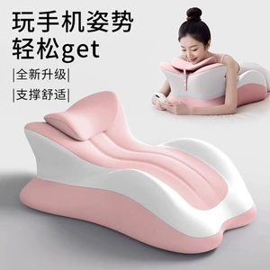Suitable for German quality, this is a multi-functional cushion designed for use on beds, serving as a support pillow for lying down, sleeping on your stomach, and for supporting your legs and buttock