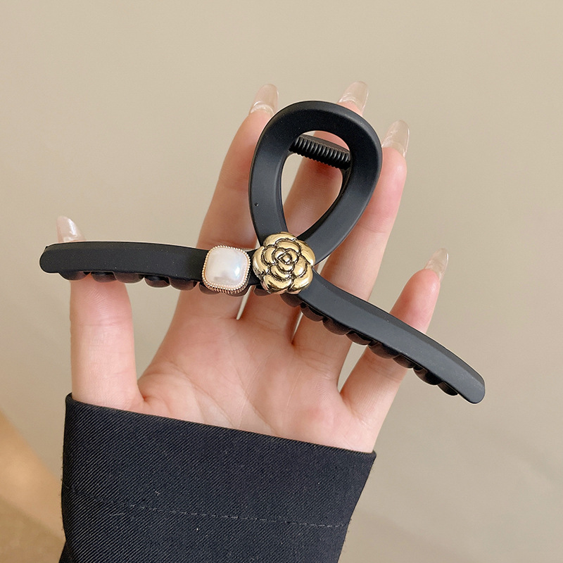 Horquilla de las mujeres de alto grado de pelo negro Clip tocado espalda Cabeza Grande updo tiburón clip 2024 Nueva horquilla