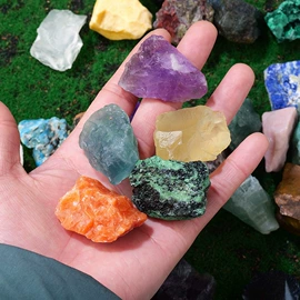 水晶工艺品;宝石工艺品;树脂工艺品