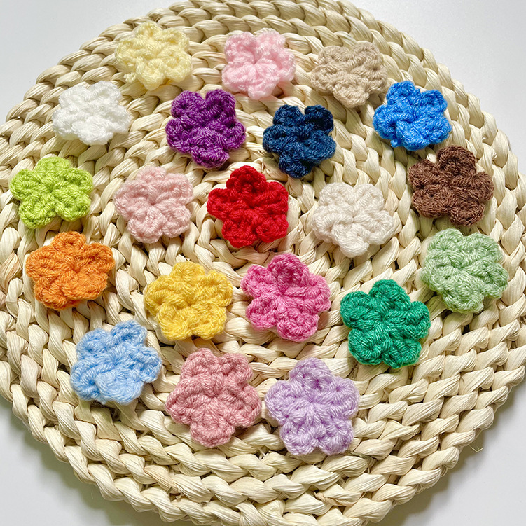 In-Stock Cute Cream-Colored 2.5cm Crochet Knitted Yarn Flowers DIY Hair Accessory Materials Clothing Accessories In-Stock Cute Cream-Colored 2.5cm Crochet Knitted Yarn Flowers DIY Hair Accessory Materials Clothing Accessories